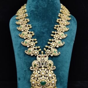 Shop Moissanite Mango Haar by 925silvercharm – 22k gold plated, 925 silver, handcrafted mango motifs with moissanite sparkle, perfect for weddings & festivals.